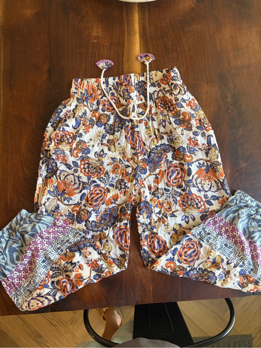Anthropologie ‘Verona’ mixed media Floral print lounge pants Orange & Blue